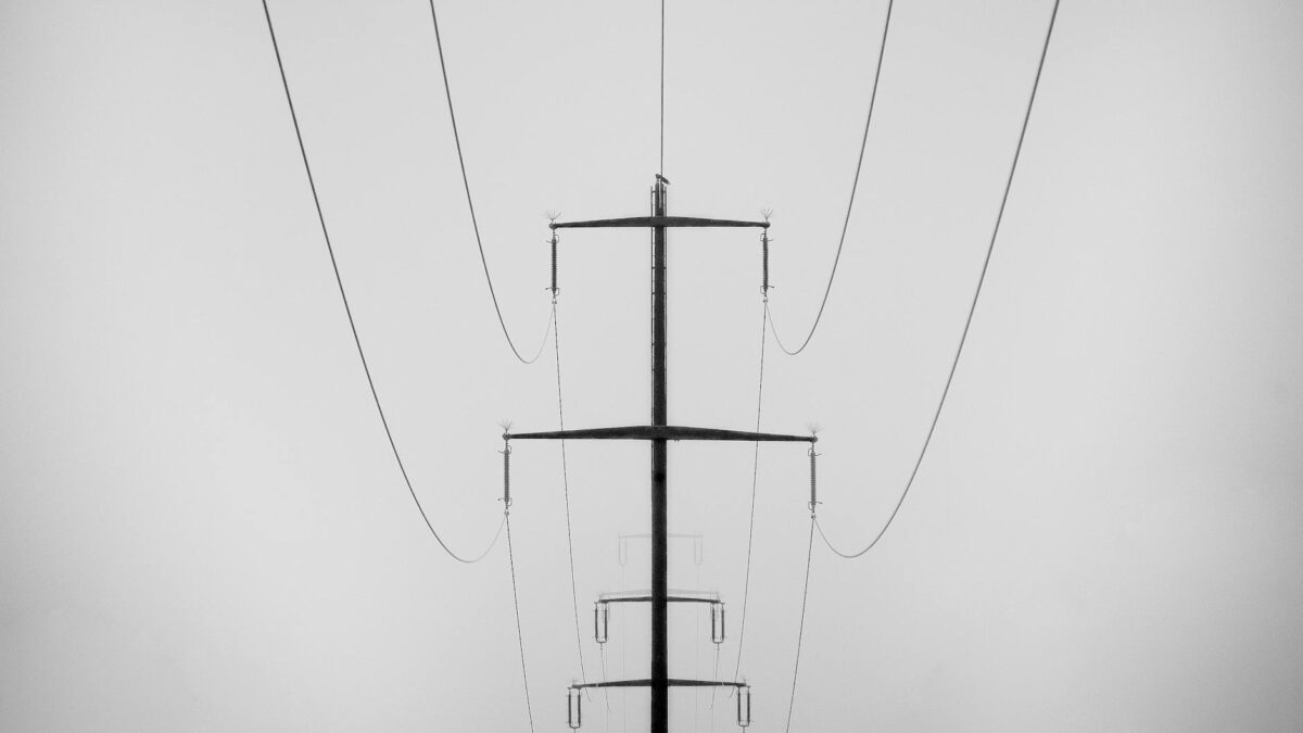 Сколько ватт потребляет стабилизатор напряжения — измерение мощности