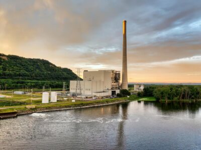 Портативна зарядна станція Jackery — огляд моделей 2026