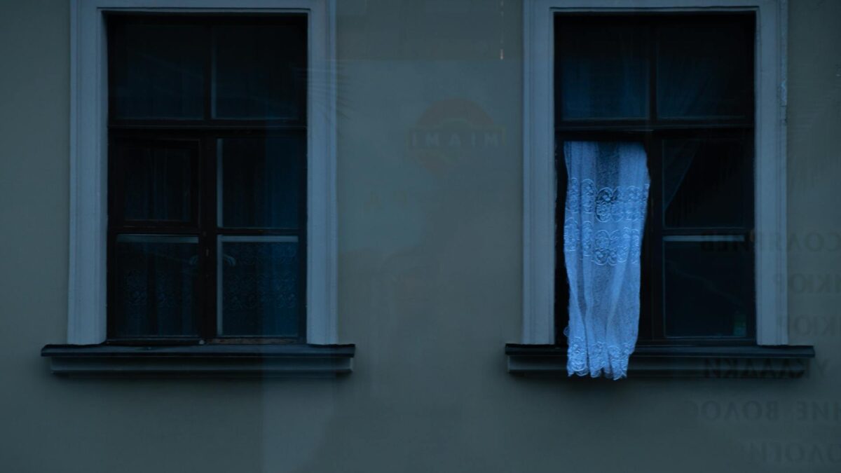 Как выбрать блэкаут шторы — полный гид для украинских домов